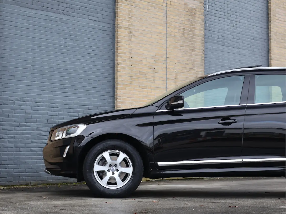2.0 T5 FWD Polar+ Automaat | Pano | Xenon | Cam | Org. NL | Leder |