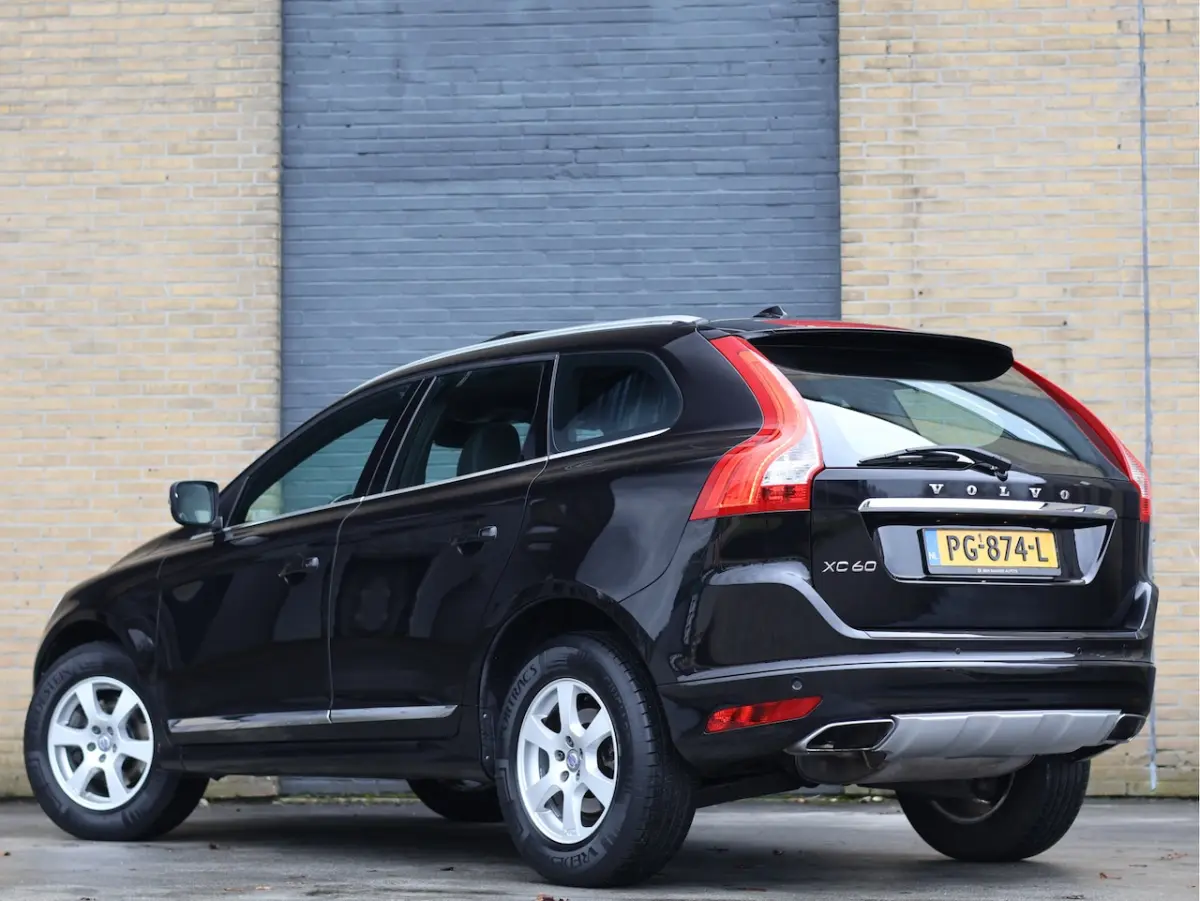 2.0 T5 FWD Polar+ Automaat | Pano | Xenon | Cam | Org. NL | Leder |