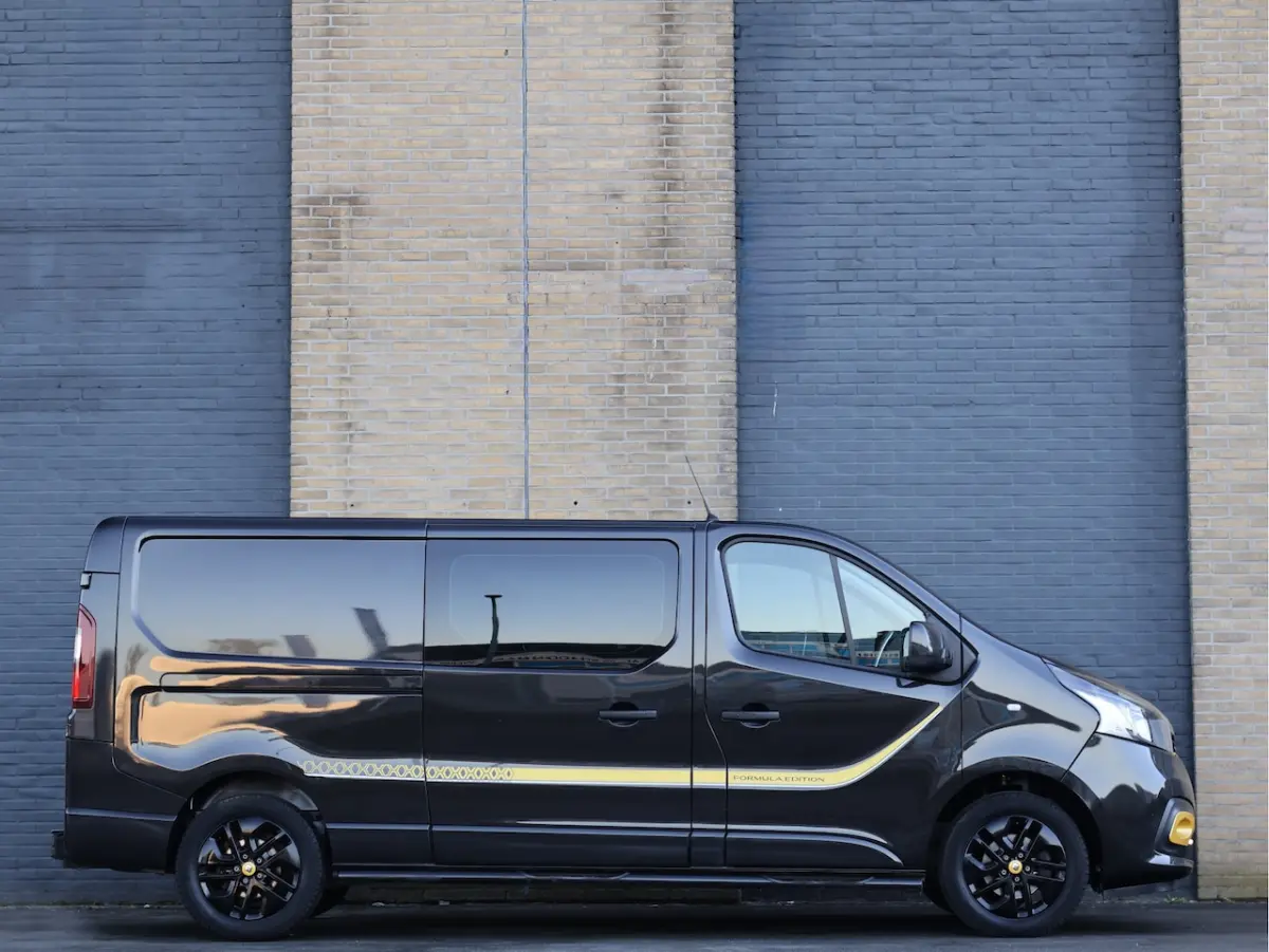 1.6 dCi T29 L2H1 DC Formula Edition Yellow Energy | Haak | Keyless | Leder | Cam | Dubbele
