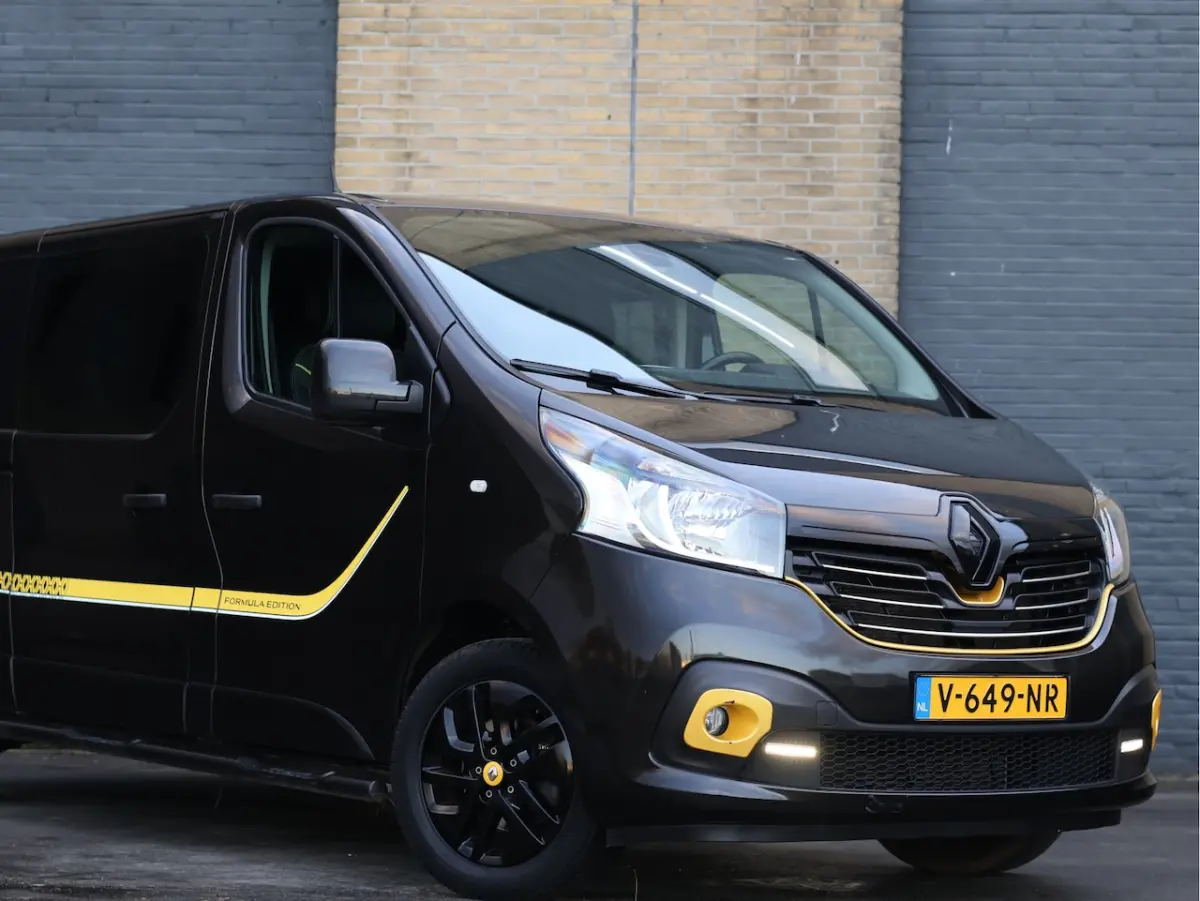 1.6 dCi T29 L2H1 DC Formula Edition Yellow Energy | Haak | Keyless | Leder | Cam | Dubbele