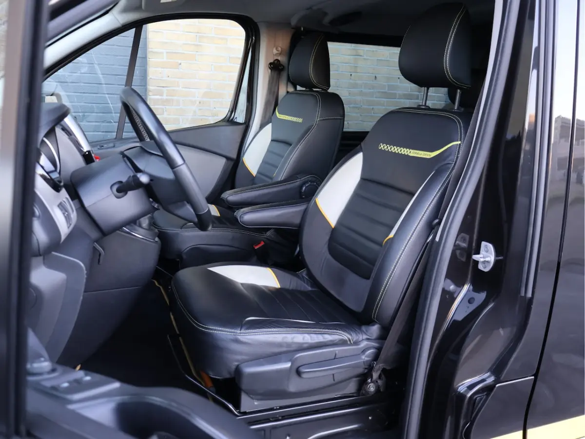 1.6 dCi T29 L2H1 DC Formula Edition Yellow Energy | Haak | Keyless | Leder | Cam | Dubbele