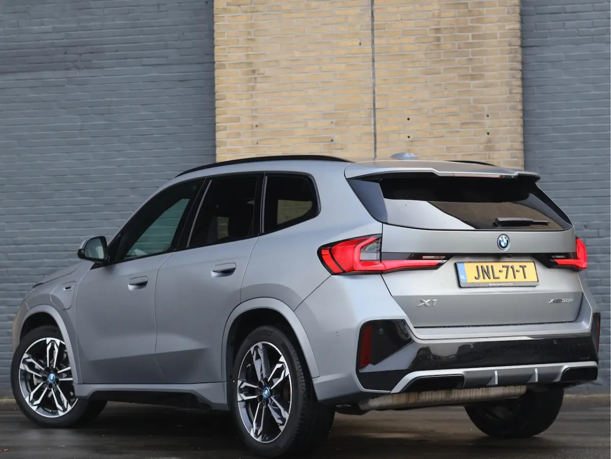 xDrive30e M Sport 326PK Individual | ACC | Cam | Driving Assist Plus | BTW |