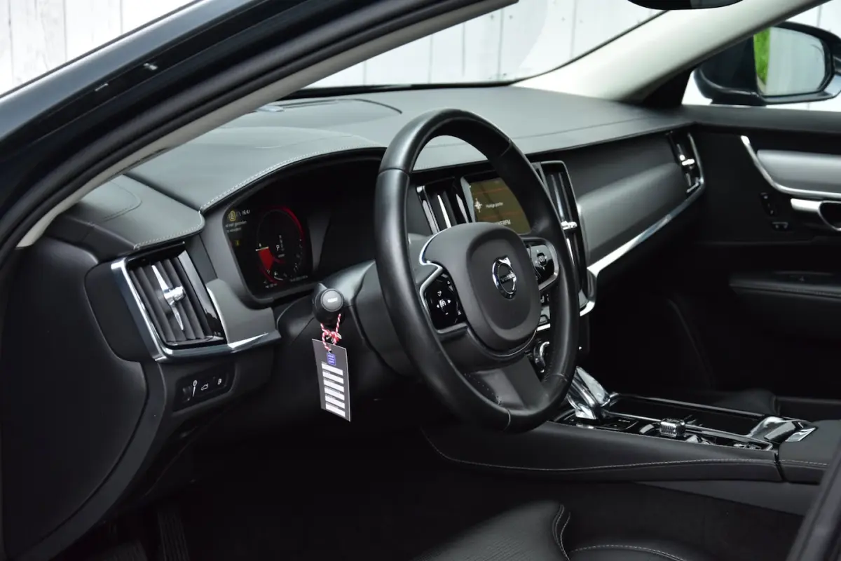 2.0 T8 AWD Inscription | Pilot Assist | Trekhaak | Camera |