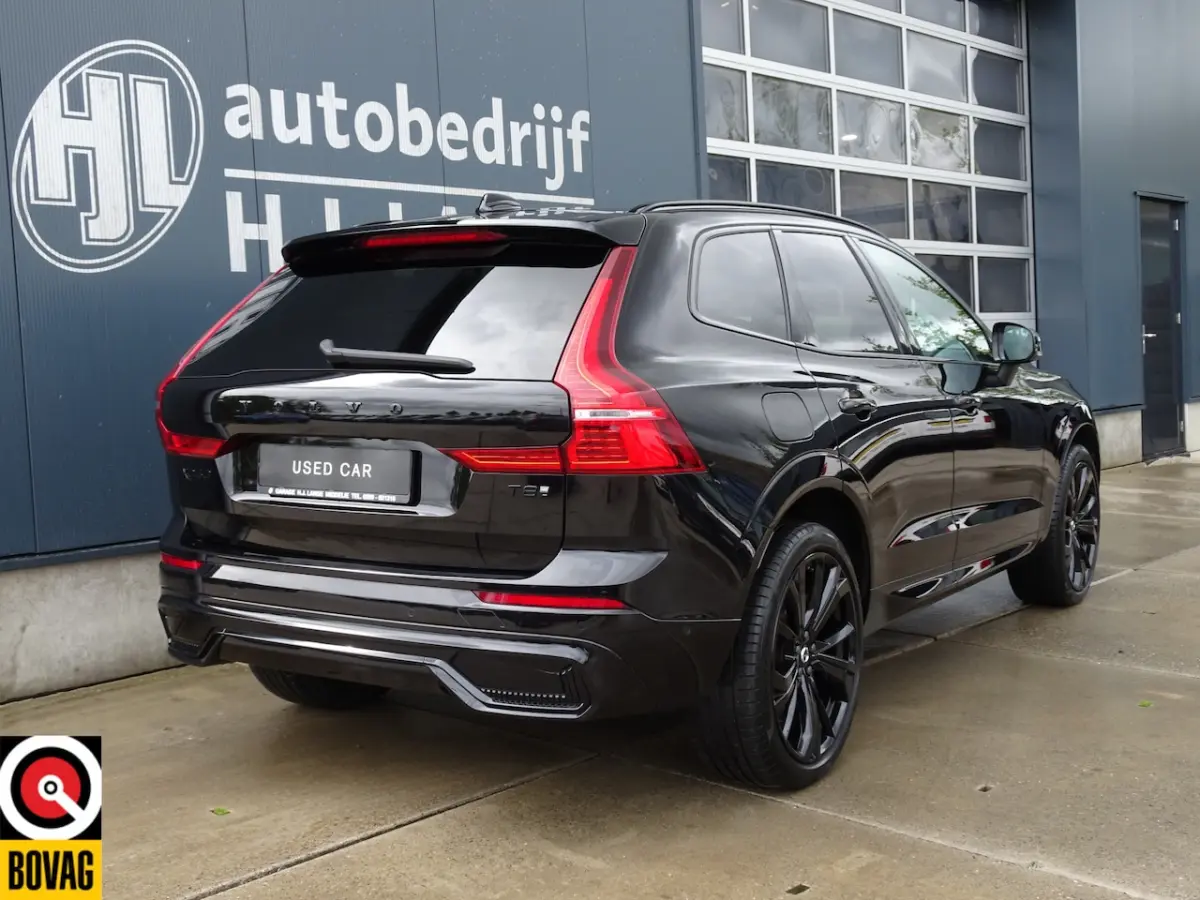 2.0 T8 Plug-in hybrid AWD Plus Black Edition