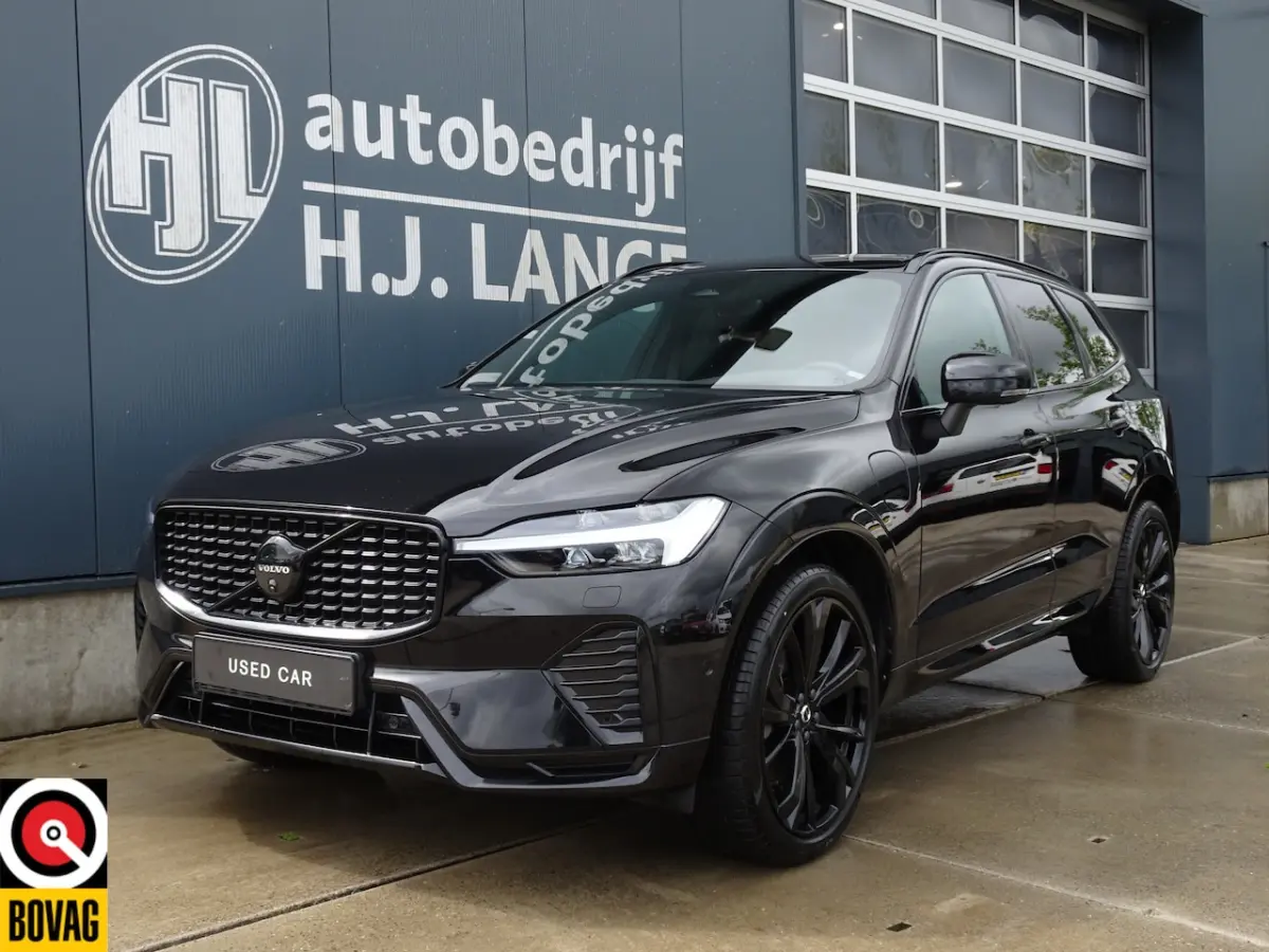 2.0 T8 Plug-in hybrid AWD Plus Black Edition