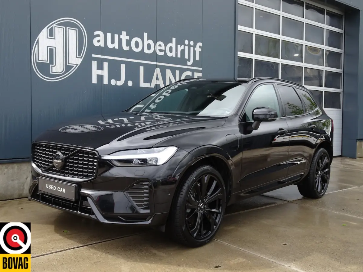 2.0 T8 Plug-in hybrid AWD Plus Black Edition