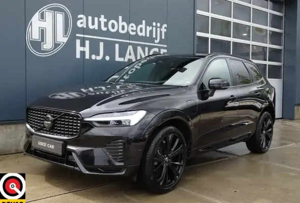 2.0 T8 Plug-in hybrid AWD Plus Black Edition