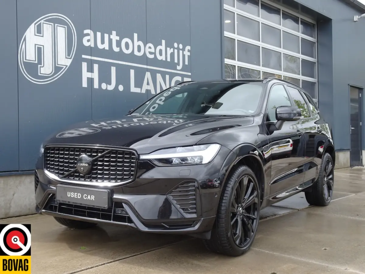 2.0 T8 Plug-in hybrid AWD Plus Black Edition