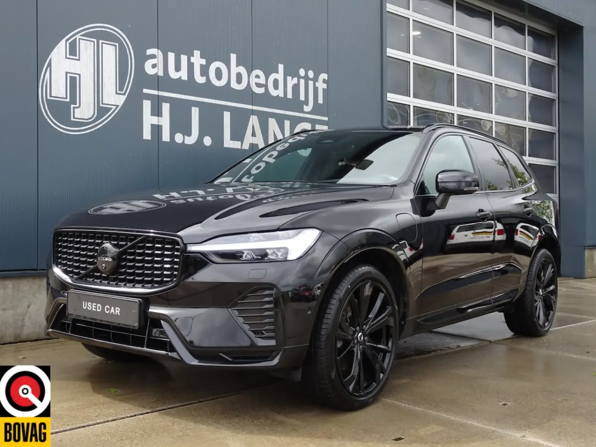 2.0 T8 Plug-in hybrid AWD Plus Black Edition