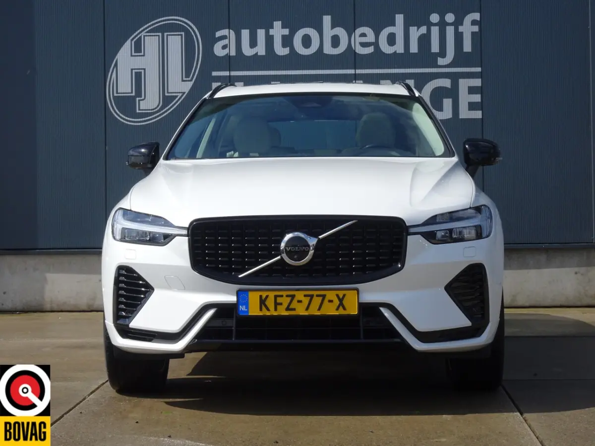 2.0 T6 Plug-in longrange AWD Plus Dark