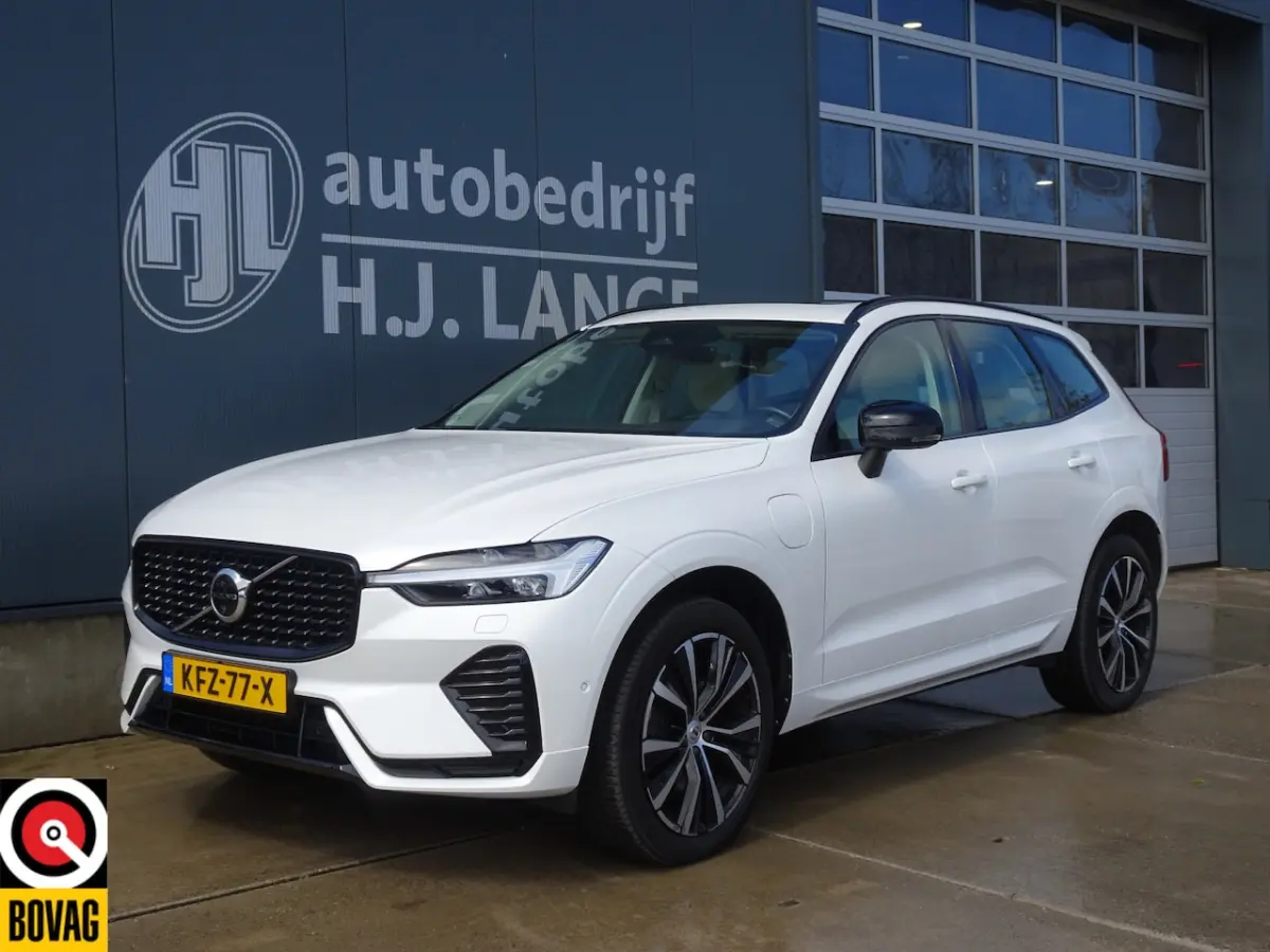 2.0 T6 Plug-in longrange AWD Plus Dark
