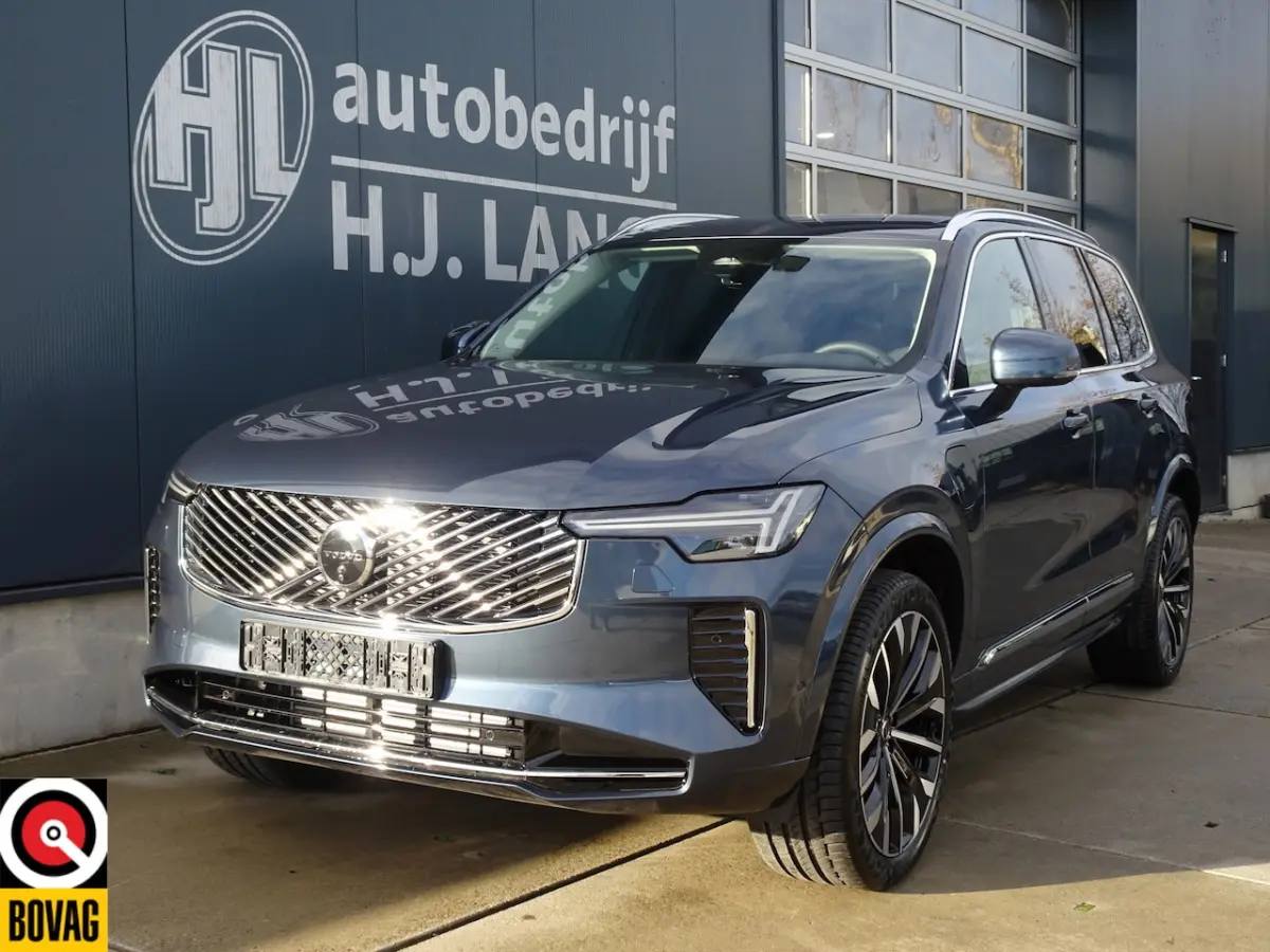 2.0 T8 Plug-in hybrid AWD Plus Bright