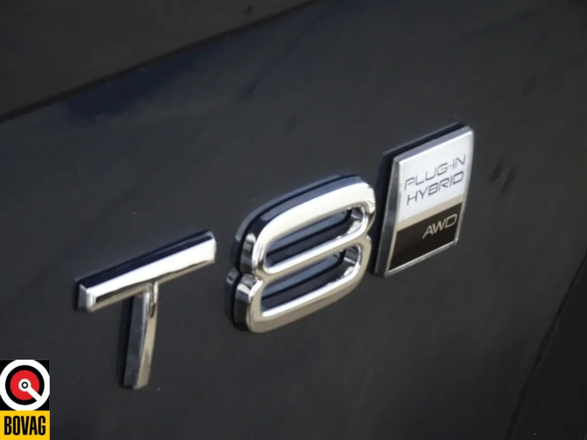 2.0 T8 Plug-in hybrid AWD Plus Bright