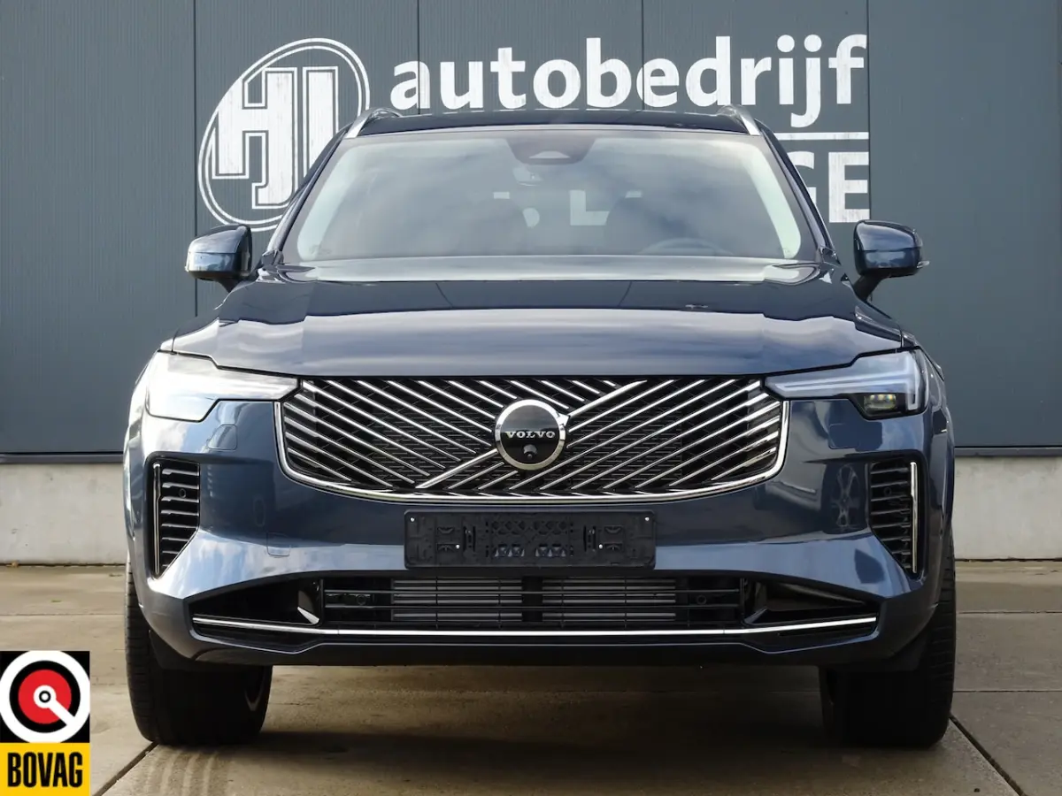 2.0 T8 Plug-in hybrid AWD Plus Bright