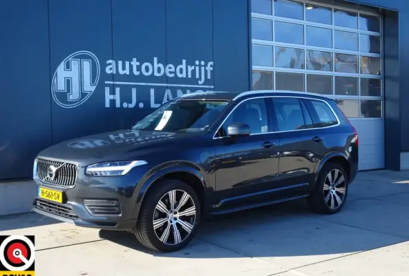 2.0 T8 Twin Engine AWD Momentum Pro