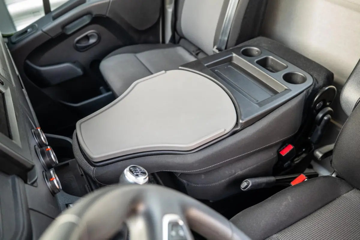 T35 2.3 dCi 180 L3 Energy