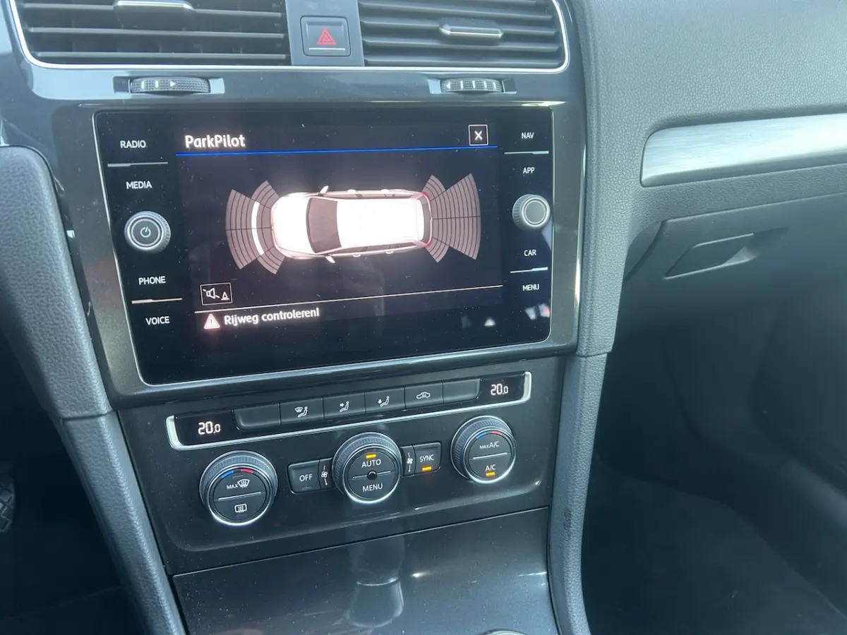 1.0 TSI Comfortline ACC|Applecarplay|PDC|Navi|Lichtmetalen velgen