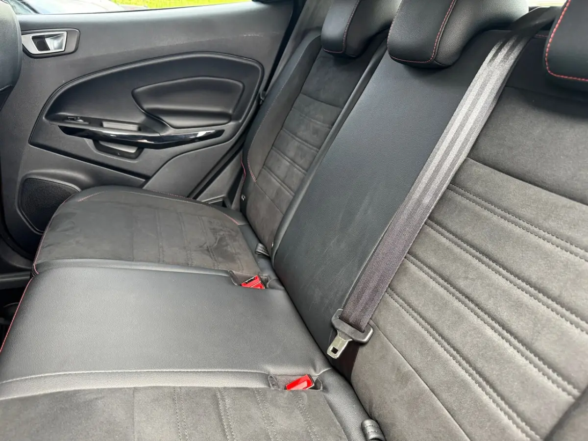 1.0 EcoBoost ST-Line Automaat Black Cruisecontrol|Applecarplay|Navi