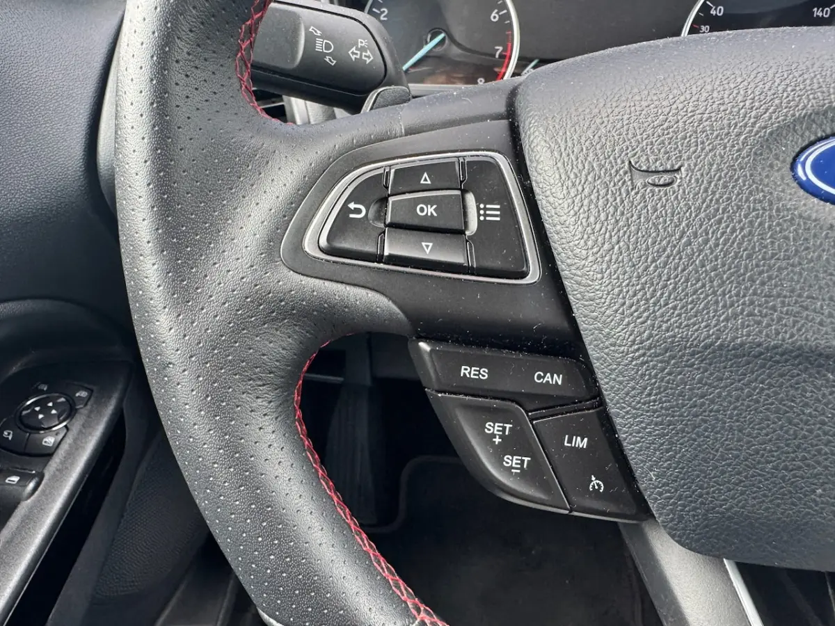 1.0 EcoBoost ST-Line Automaat Black Cruisecontrol|Applecarplay|Navi