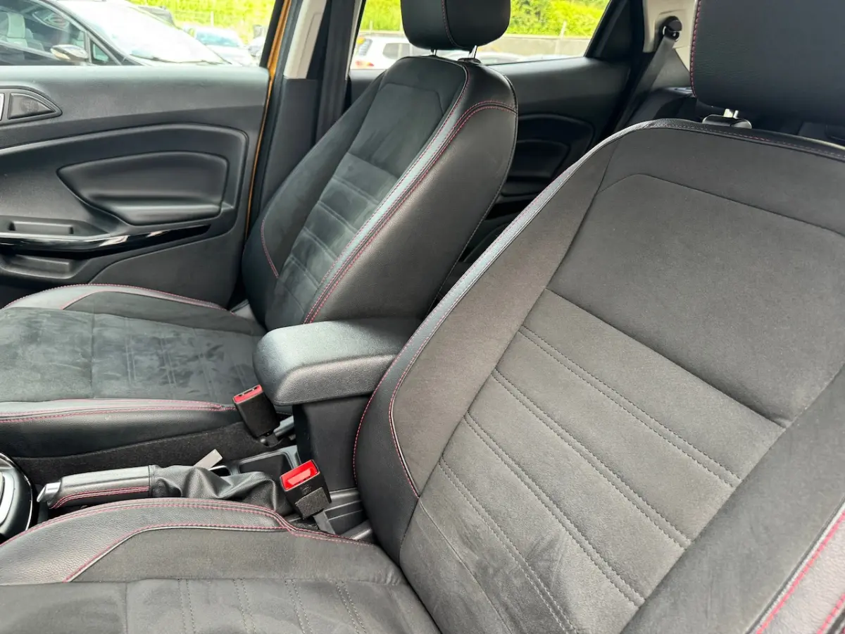 1.0 EcoBoost ST-Line Automaat Black Cruisecontrol|Applecarplay|Navi