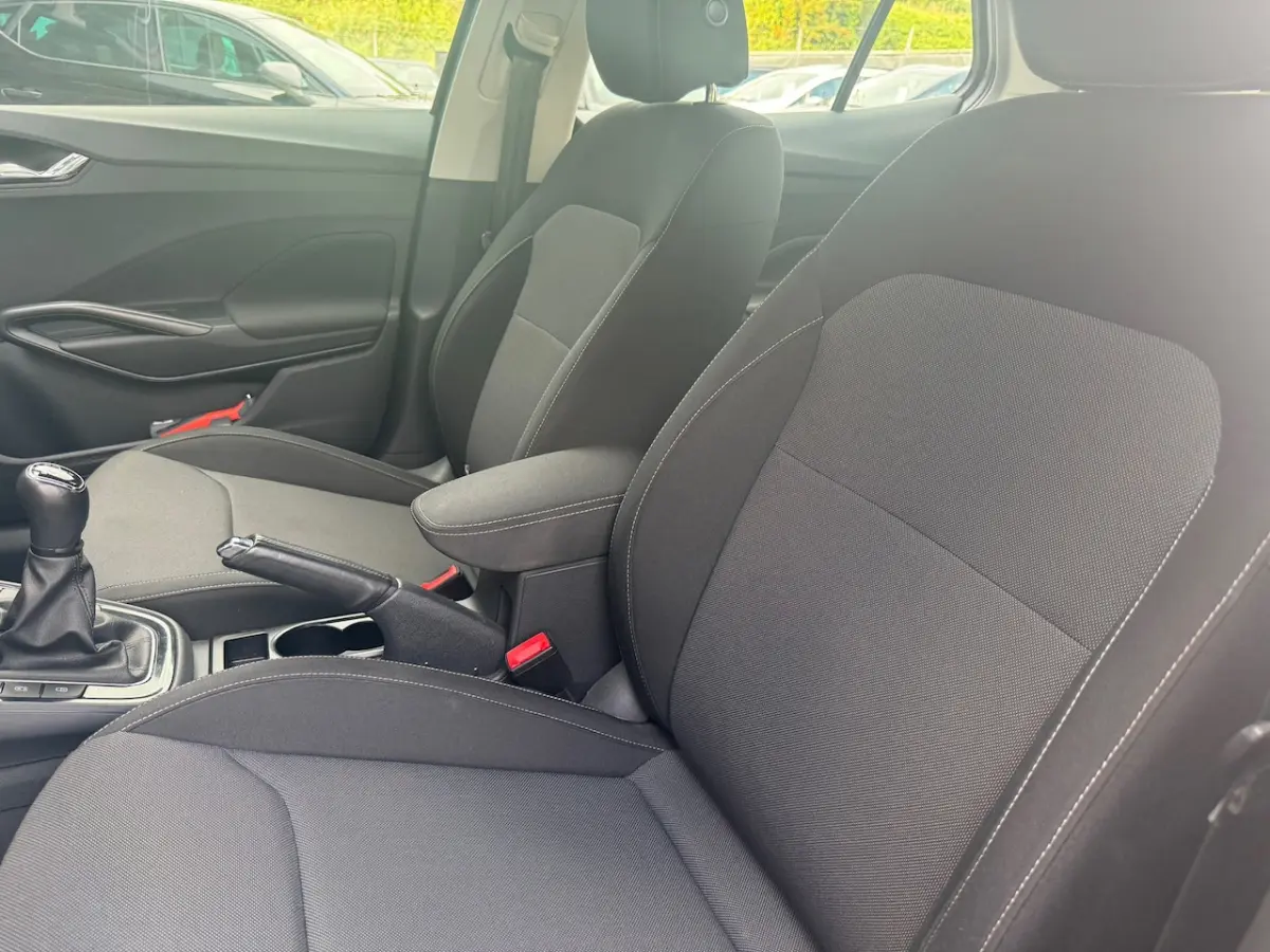 1.0 TSI Ambition Cruise|Apple Carpley|Dealer onderhouden