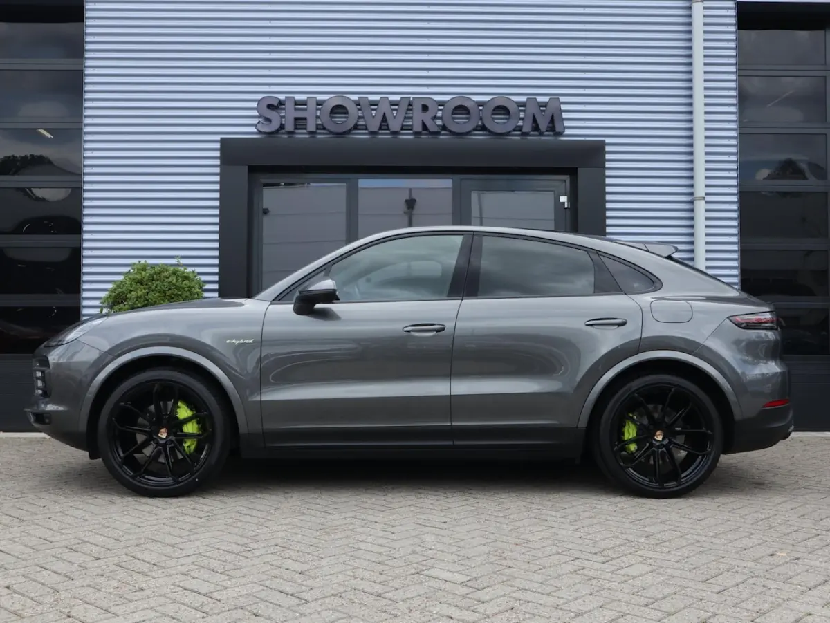 3.0 E-Hybrid Bose, Luchtvering, 22 Inch