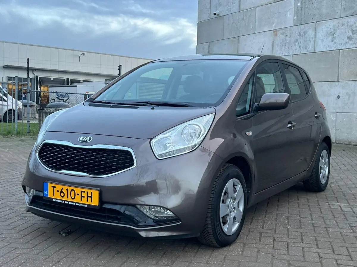 1.6 CVVT Edition Automaat, airco, hoog instap