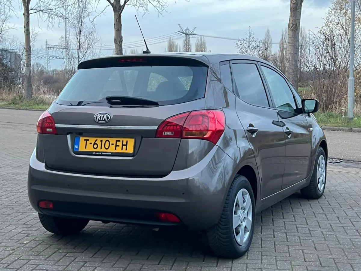 1.6 CVVT Edition Automaat, airco, hoog instap
