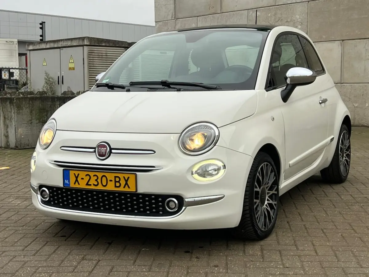 1.0 Hybrid Launch Edition apple carplay/android auto, pano