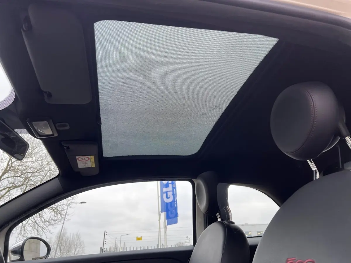 1.0 Hybrid Launch Edition apple carplay/android auto, pano