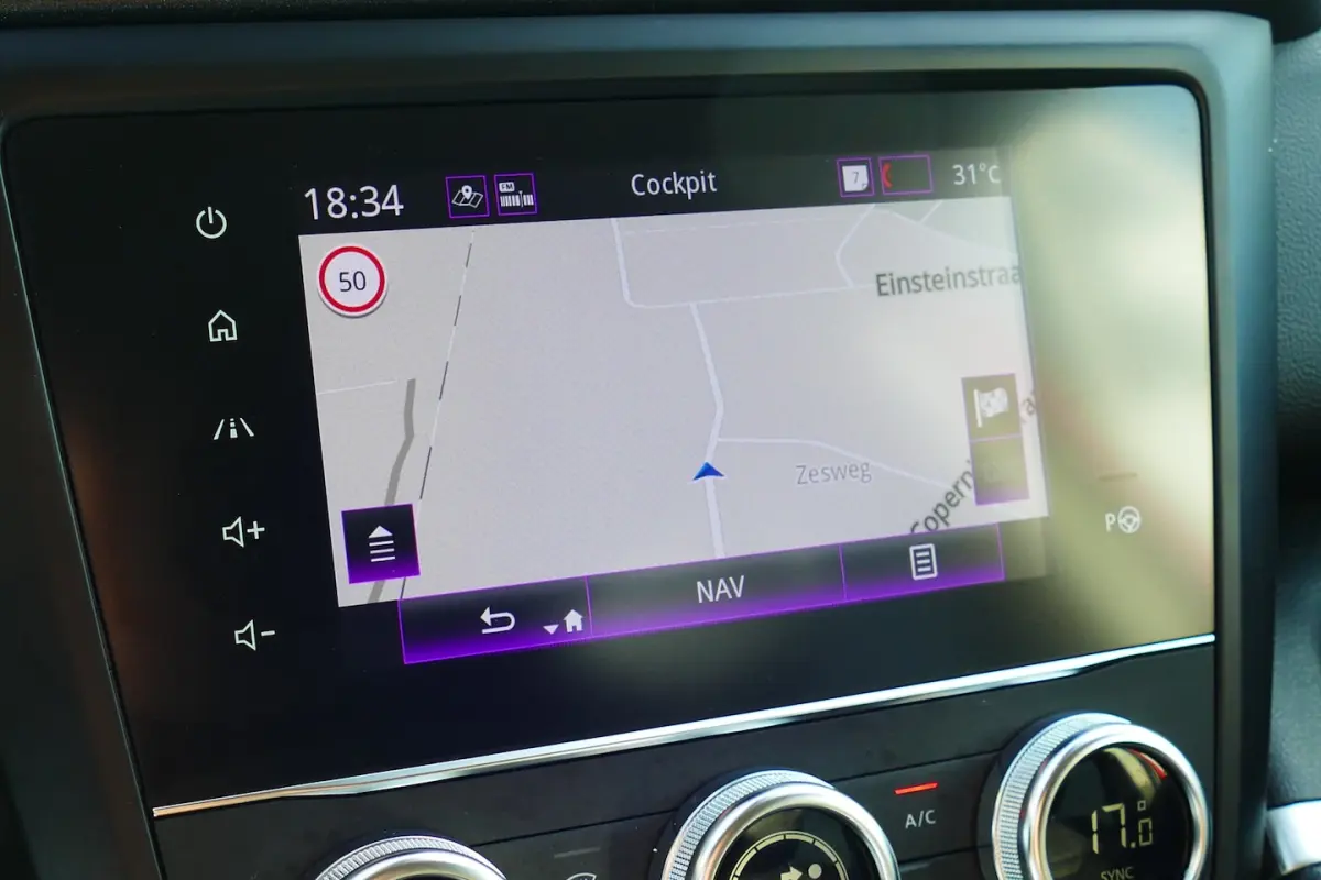 1.3 140pk TCe Black Edition. Adap Cruise, Navi, Camera, Half Leer, StoelVerw, Led Koplmape