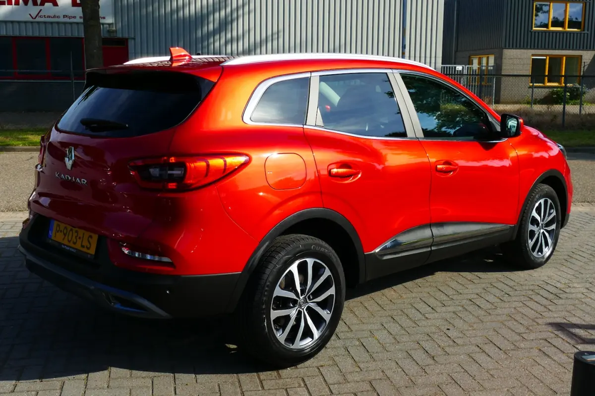 1.3 140pk TCe Black Edition. Adap Cruise, Navi, Camera, Half Leer, StoelVerw, Led Koplmape