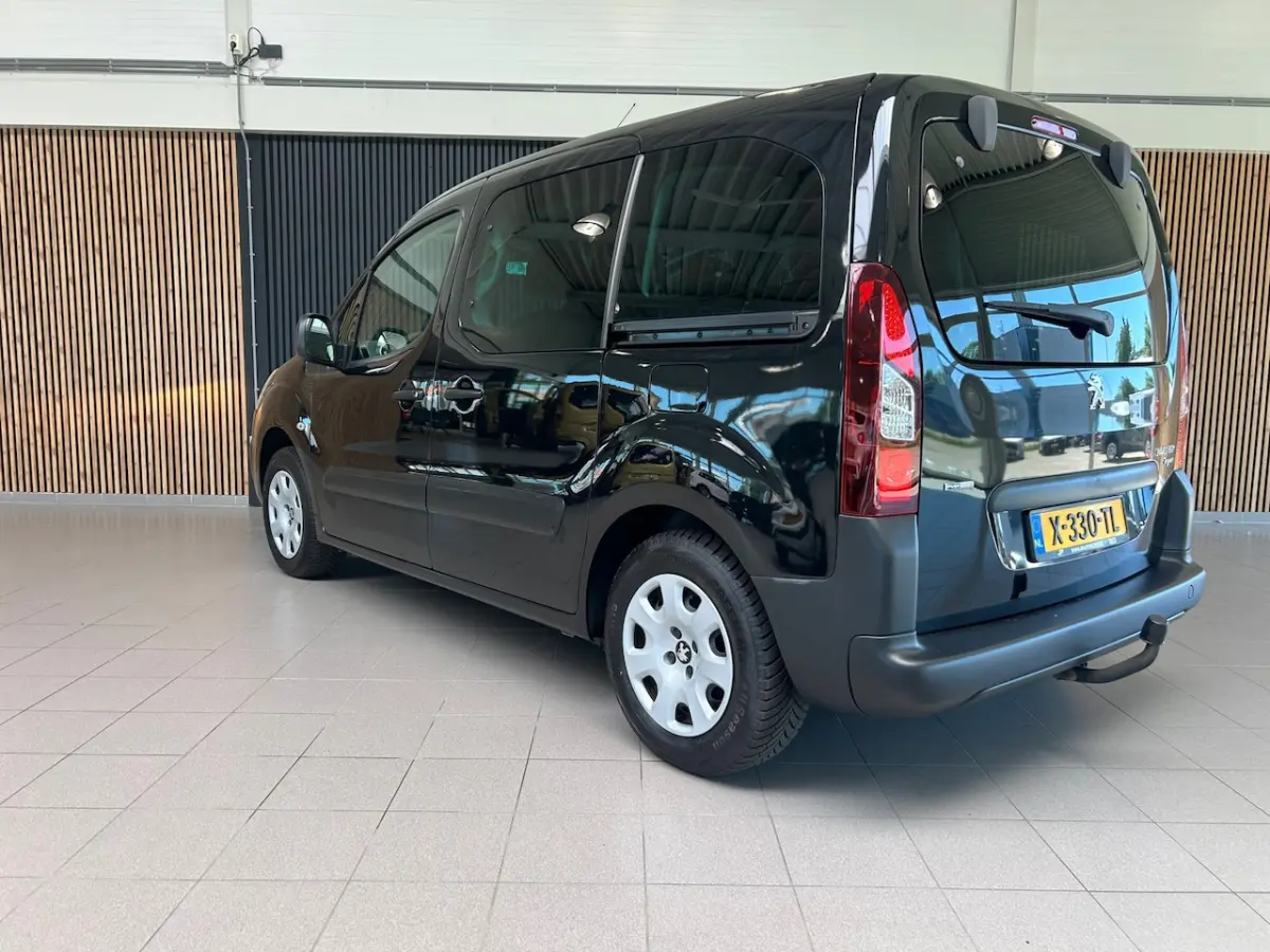 1.2 PureTech Active Airco, Cruisecontrol, Trekhaak