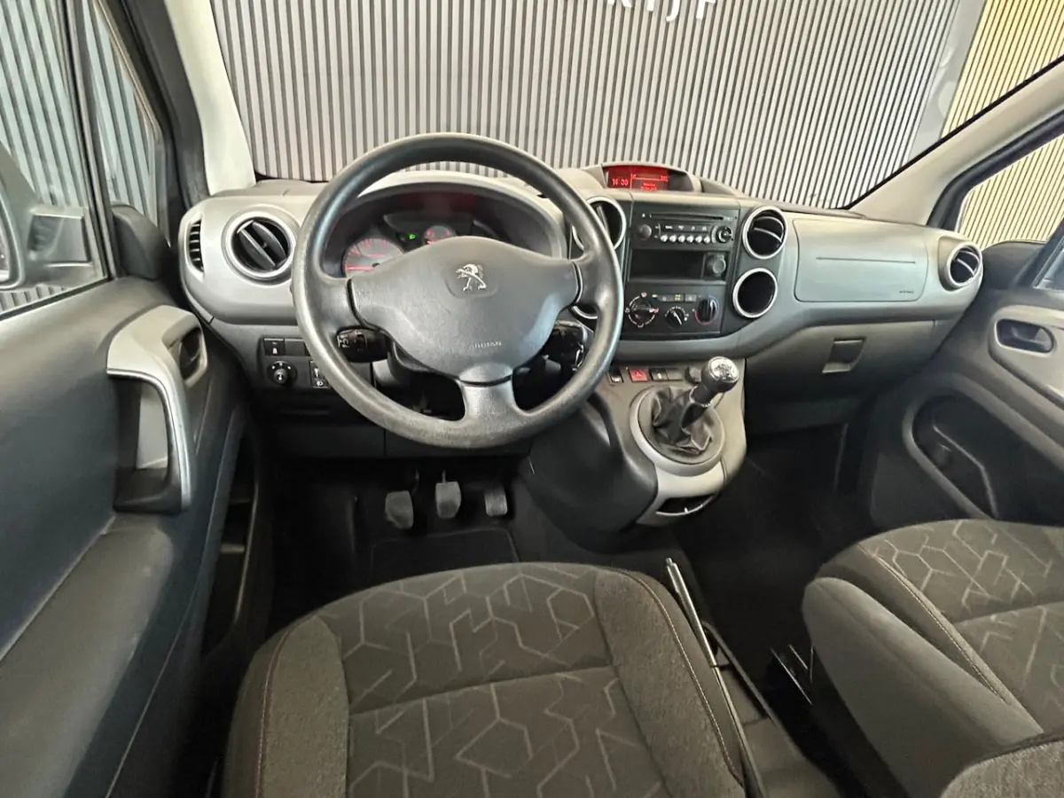 1.2 PureTech Active Airco, Cruisecontrol, Trekhaak