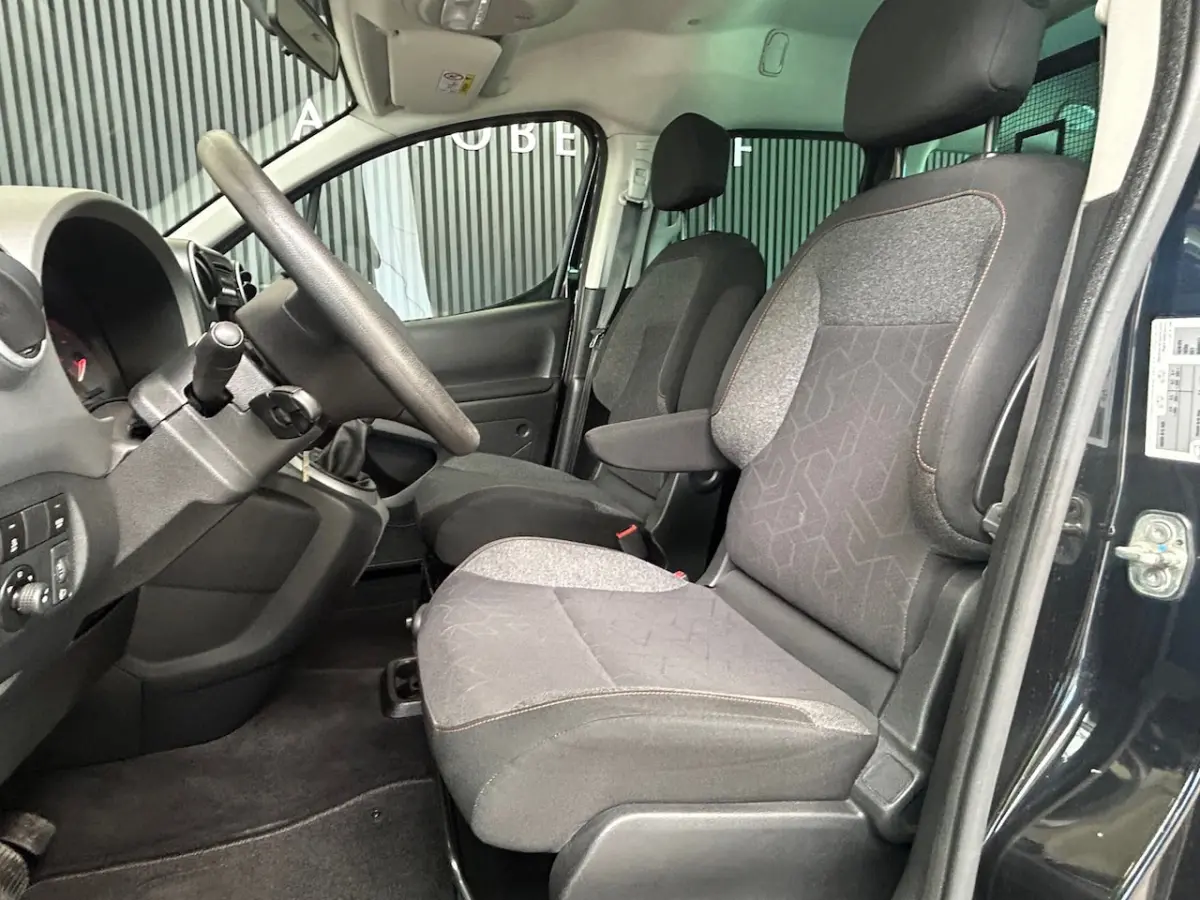 1.2 PureTech Active Airco, Cruisecontrol, Trekhaak