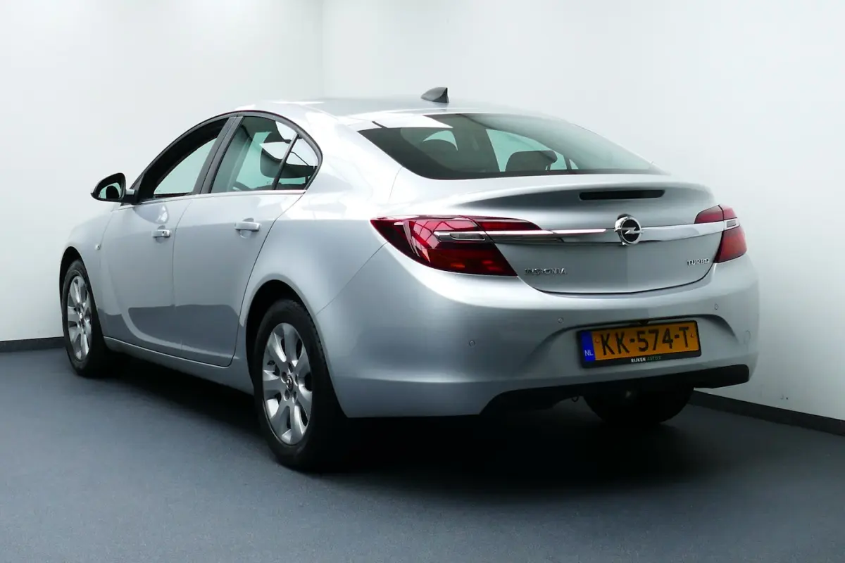 1.6 T 170pk Edition. Carplay/Android, Camera, Navi, Clima, 17"LMV, Haak 1700kg