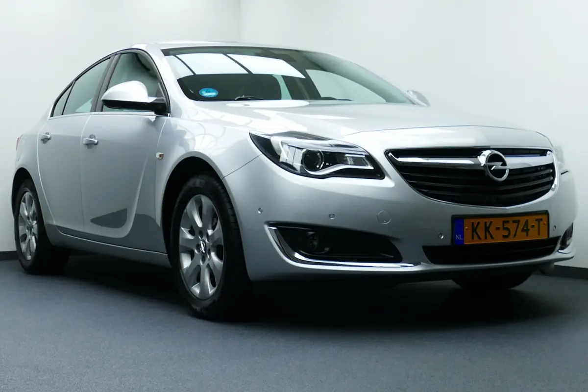 1.6 T 170pk Edition. Carplay/Android, Camera, Navi, Clima, 17"LMV, Haak 1700kg