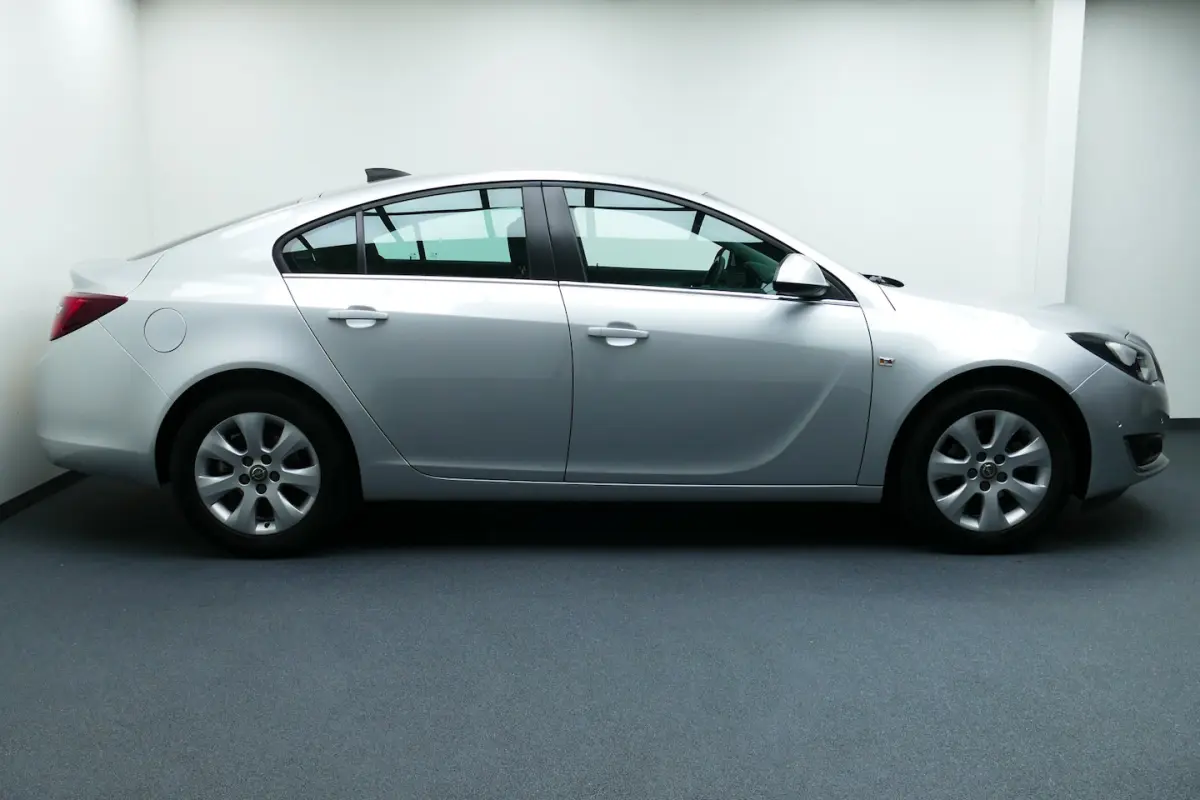 1.6 T 170pk Edition. Carplay/Android, Camera, Navi, Clima, 17"LMV, Haak 1700kg