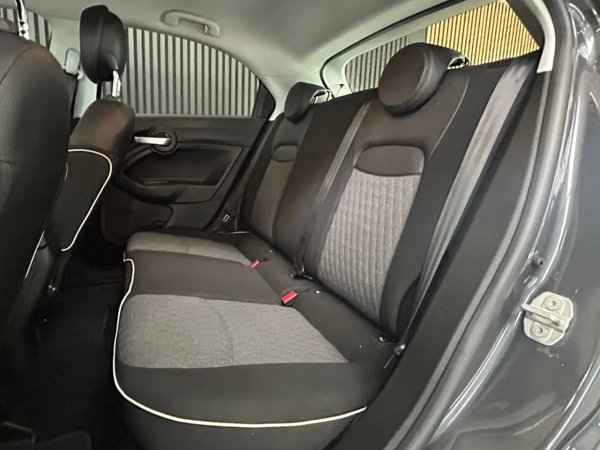 1.0 GSE City Cross Applecarplay|Camera|Cruise|PDC|