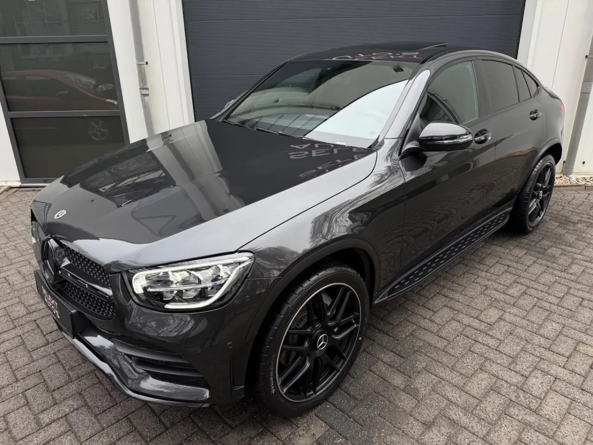 300e 4MATIC Premium Plus AMG Schuifdak/Leder/Virtual/Car Play/LED/Night Pakket/Trekhaak/Ap