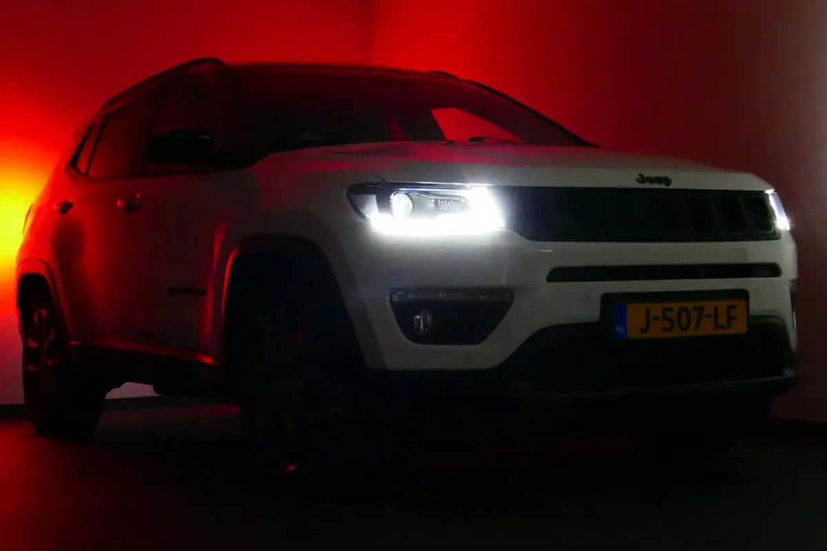 4xe 240 Plug-in Hybrid Electric S