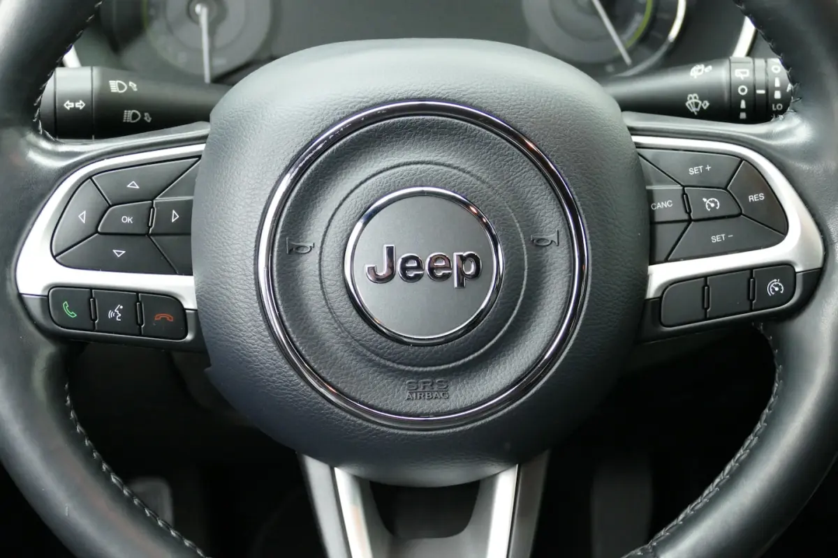 4xe 240 Plug-in Hybrid Electric S