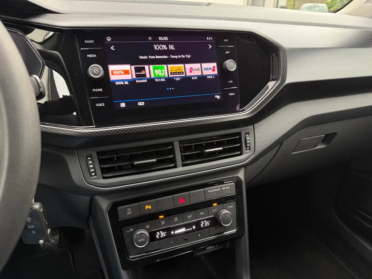 1.0 TSI Life Climate/Cruise/Car Play/Navigatie/Blind Spot/Front Assist/Lane Assist/Navi/Bl