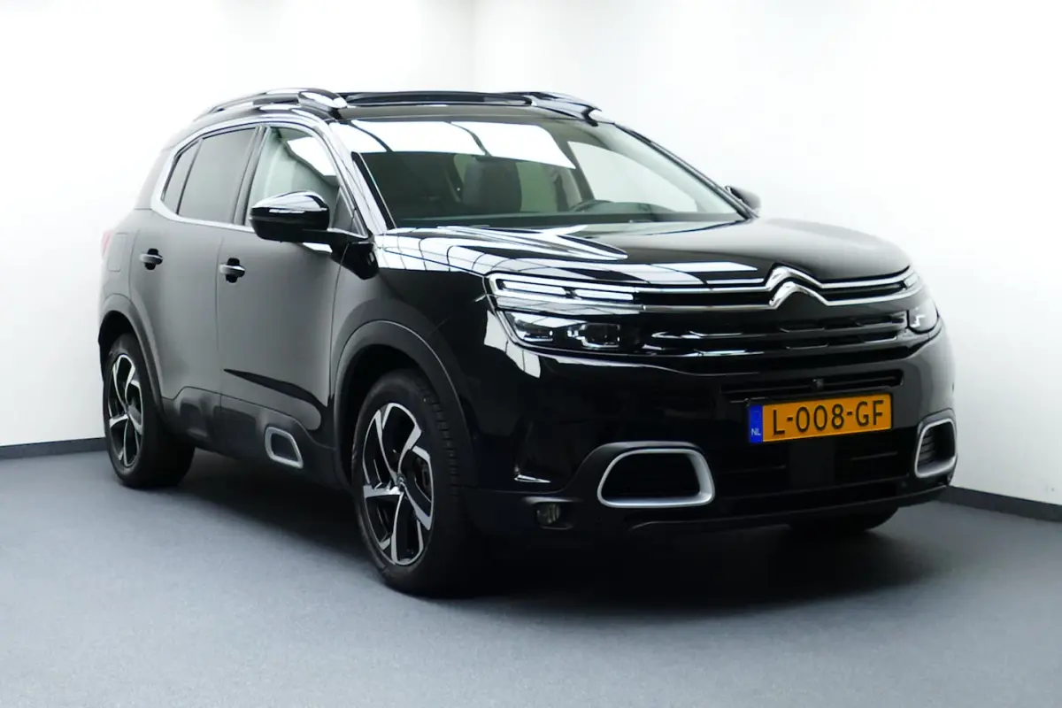 1.6 181Pk Shine. Panodak, 360 Camera, Half Leer, StoelVerw, 18"LMV, Haak 1500kg