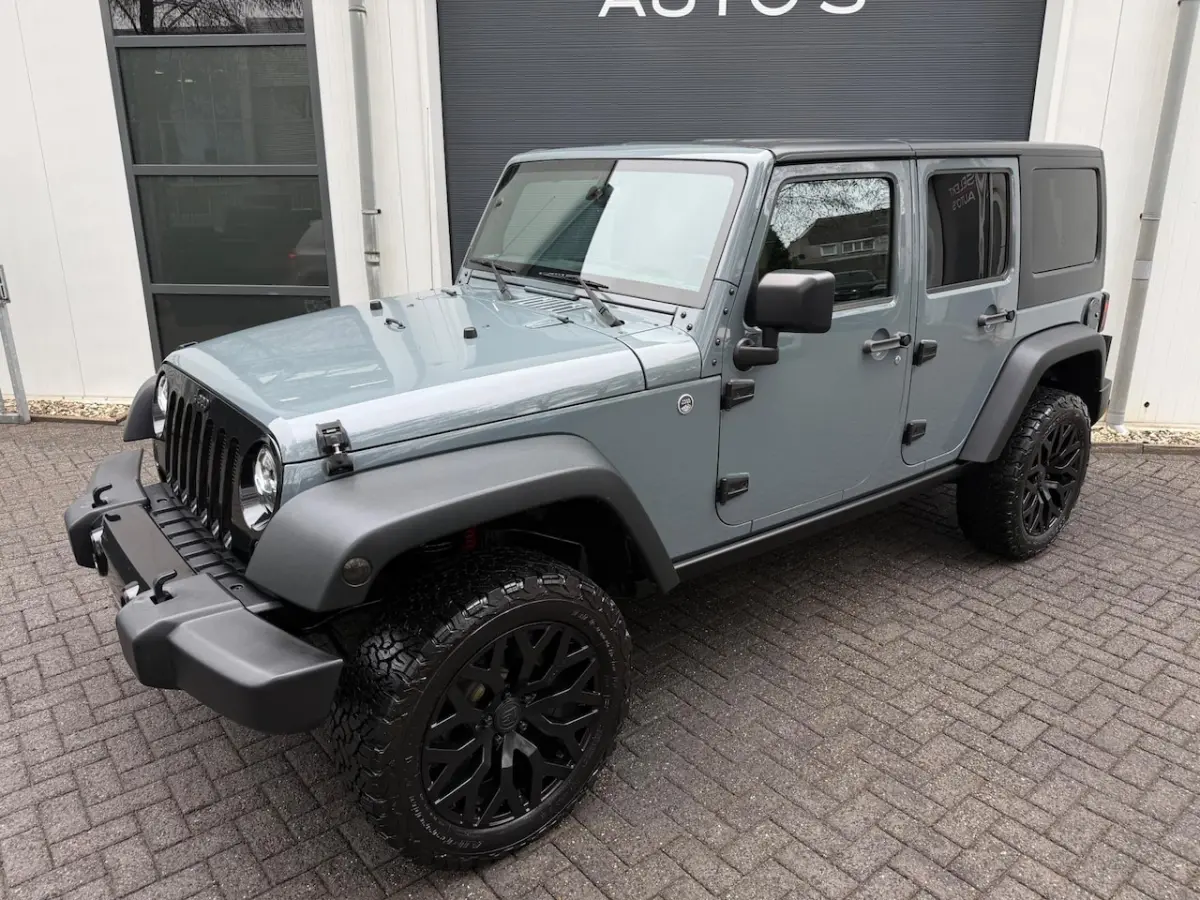 3.6 Sahara AUT 4x4 Brute/LED/Verhoogd/Bluetooth/Navigatie/20 Inch/Cruise/Airco/Alpine Soun