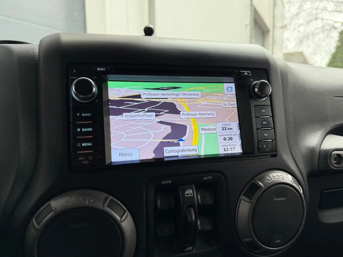 3.6 Sahara AUT 4x4 Brute/LED/Verhoogd/Bluetooth/Navigatie/20 Inch/Cruise/Airco/Alpine Soun