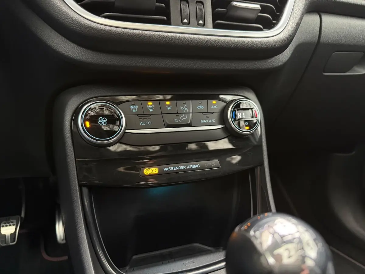 1.0 EcoBoost Hybrid ST-Line X 155 Pk Pano/Navi/LED/Adaptief Cruise/Climate/Camera/Carplay/