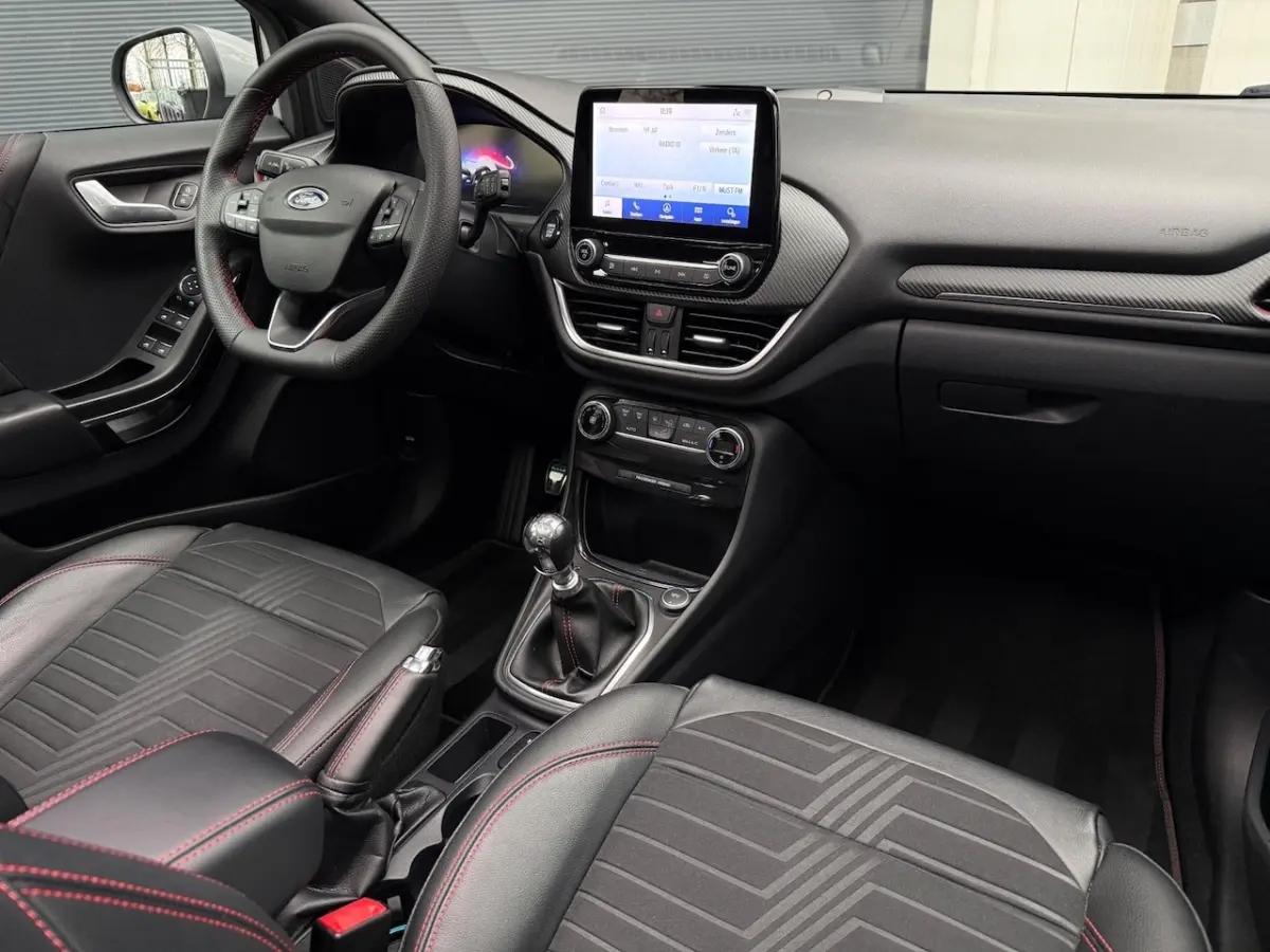 1.0 EcoBoost Hybrid ST-Line X 155 Pk Pano/Navi/LED/Adaptief Cruise/Climate/Camera/Carplay/