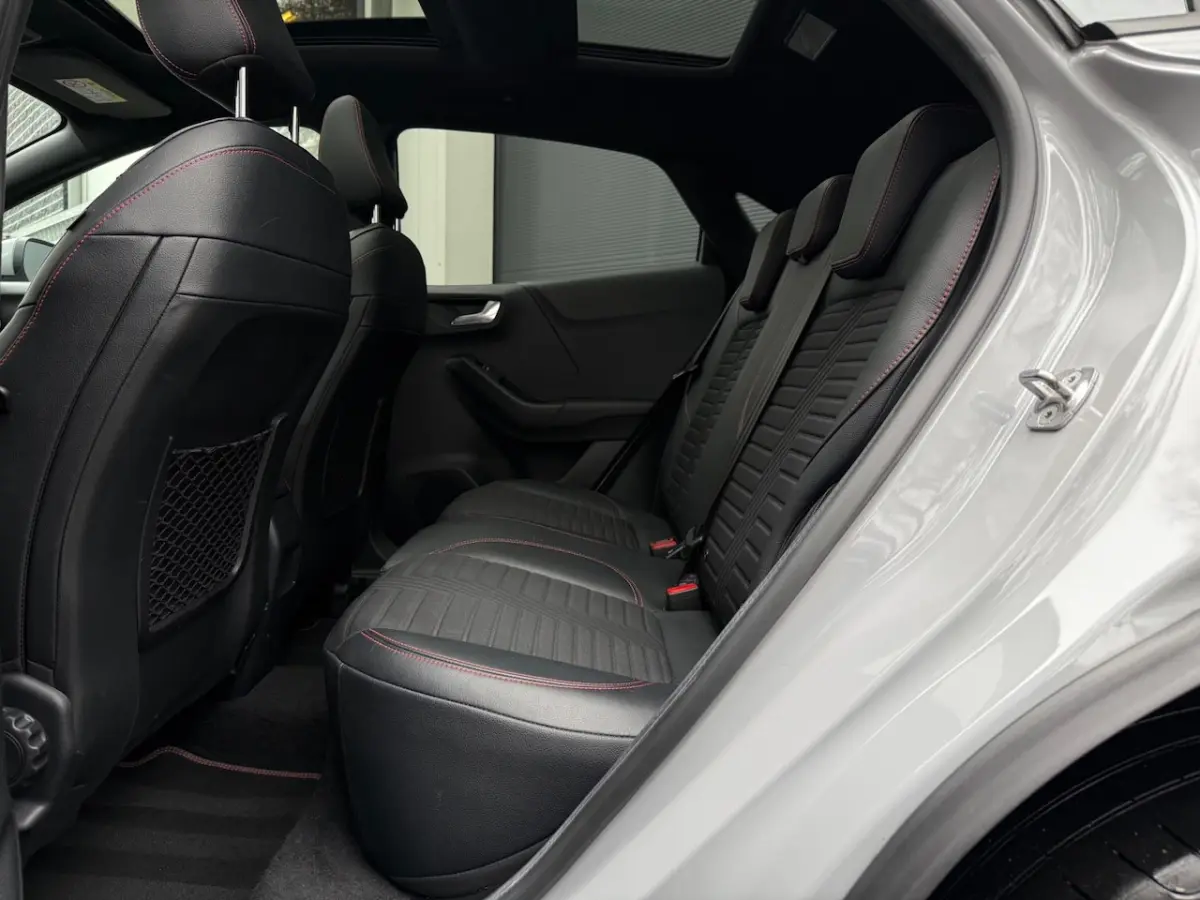 1.0 EcoBoost Hybrid ST-Line X 155 Pk Pano/Navi/LED/Adaptief Cruise/Climate/Camera/Carplay/