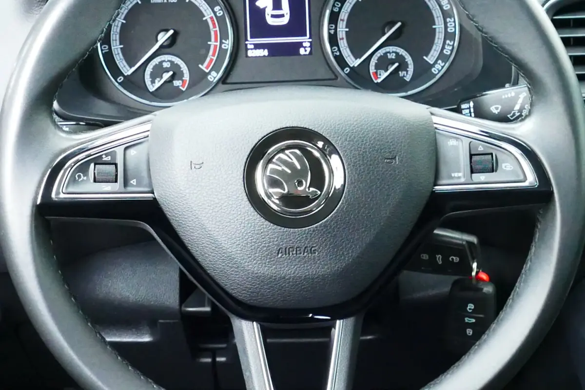 1.5 150pk TSI ACT Style. Carplay/Android Navi, Stoelverw, 17"LMV, Haak 1500kg